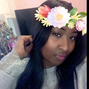 Meet your Posher, Michaela